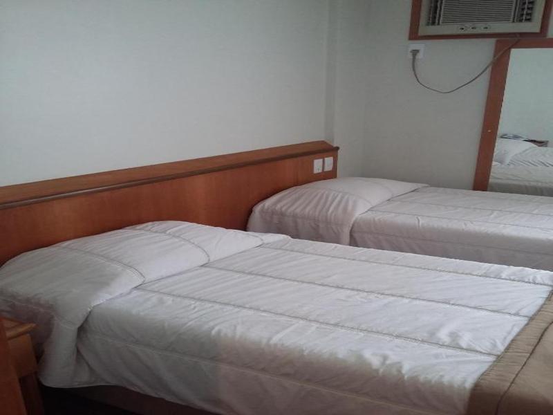 saionara-hotel-rio-de-janeiro-quarto-com-2-camas-de-solteiro-40034.jpg