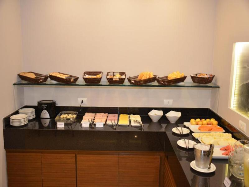saionara hotel rio de janeiro 33715662
