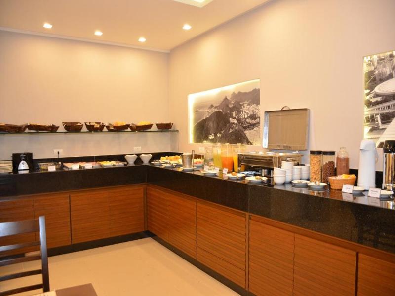 saionara hotel rio de janeiro 33715685