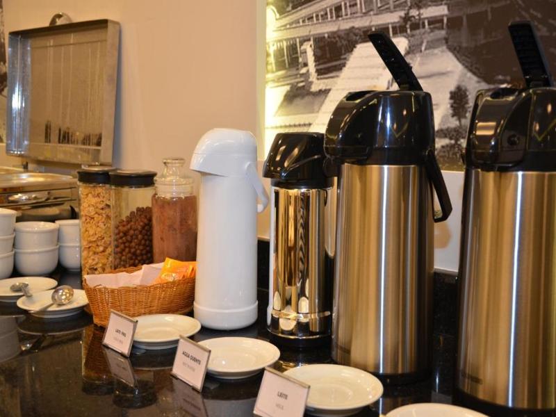 saionara hotel rio de janeiro 33715714