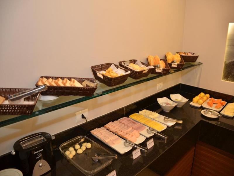 saionara hotel rio de janeiro 33715848